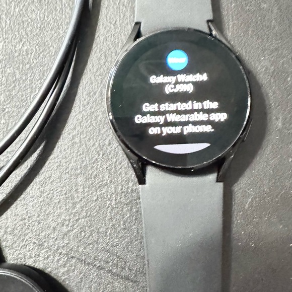 Samsung Galaxy Watch 4 Classic 40 LTE Black - Picture 4 of 16